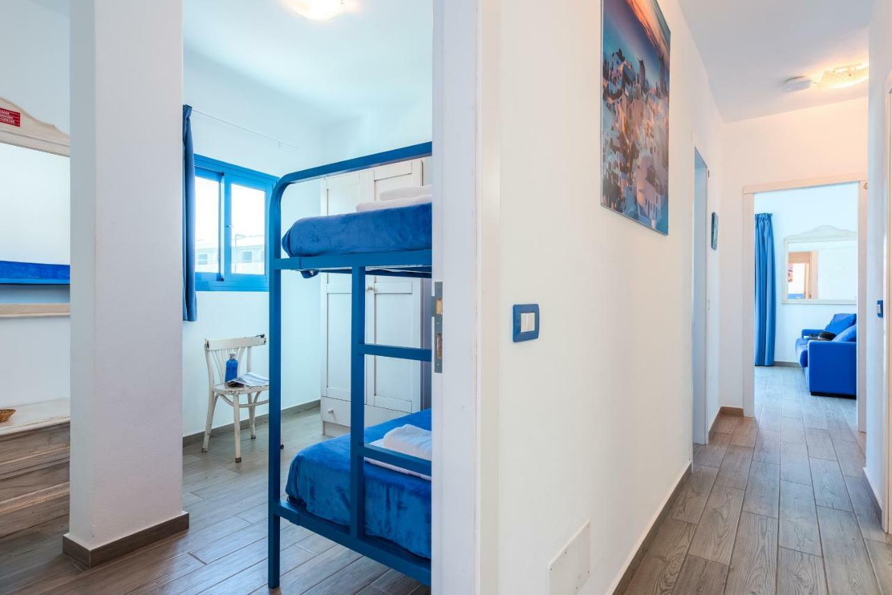 Riva Guest House Los Abrigos Extérieur photo